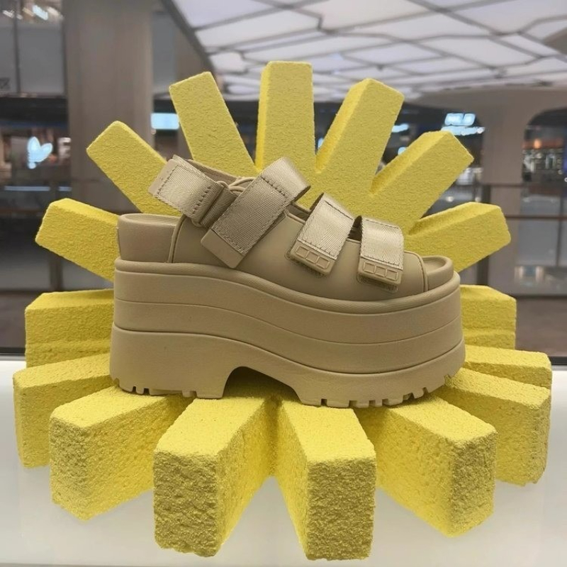 Thick-soled, High-raised, Toe- - огляд і ціна Anti Loop Rubber