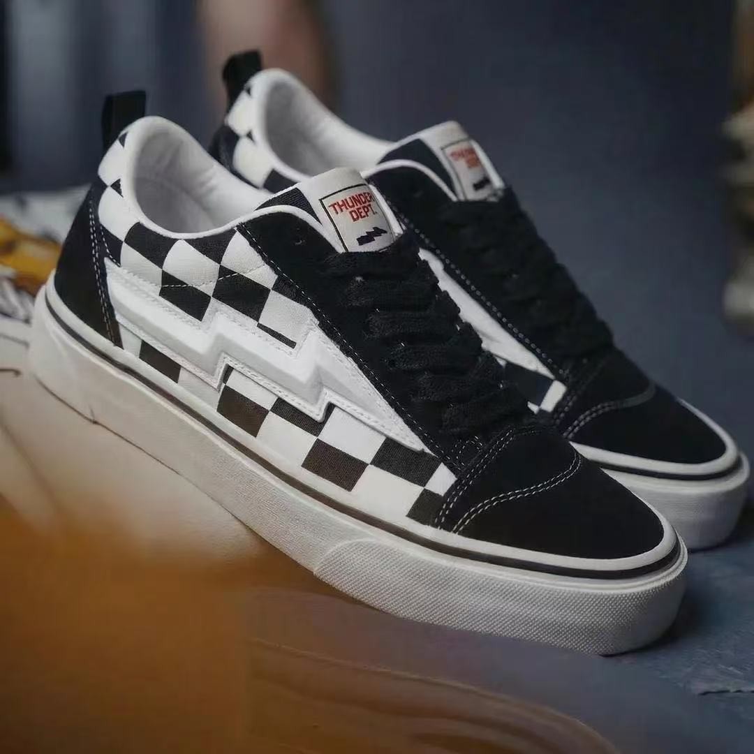 Fashion Comfortable Mesh Shoes - огляд і ціна Anti Loop Rubber